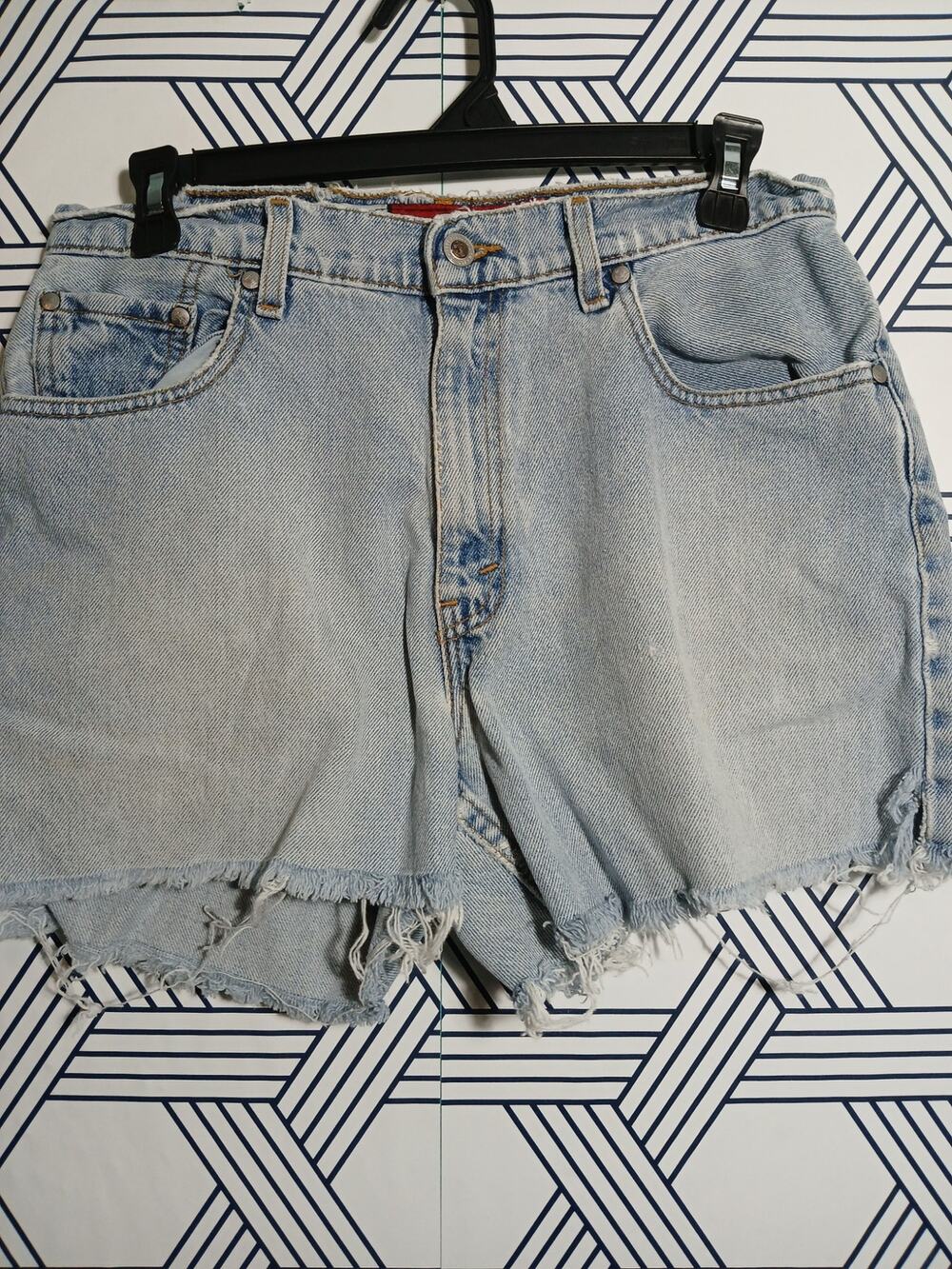 Vintage Levi’s SilverTab Raw Hem Denim Shorts | Boho Festival Grunge